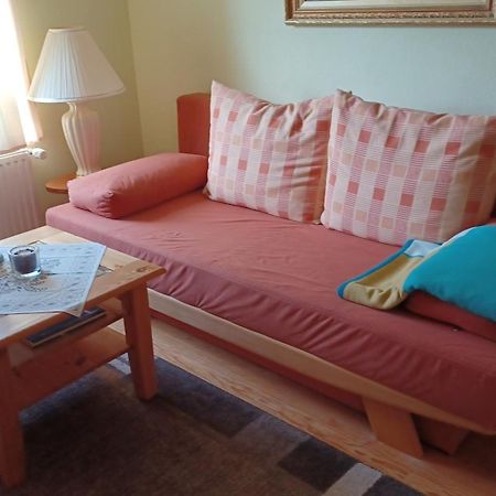 Ferienwohnung Leitzsch ヴストロ エクステリア 写真