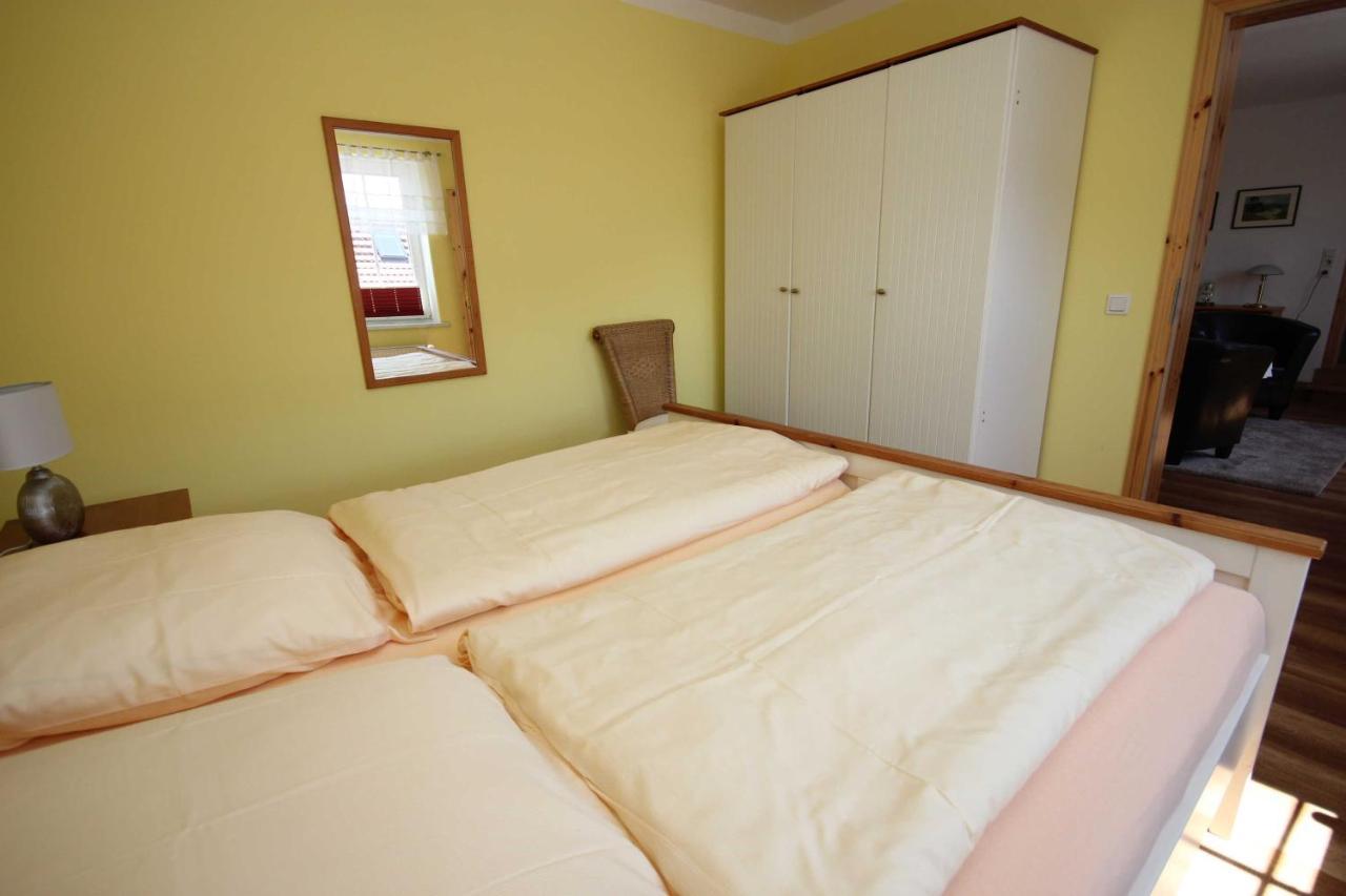 Ferienwohnung Leitzsch ヴストロ エクステリア 写真
