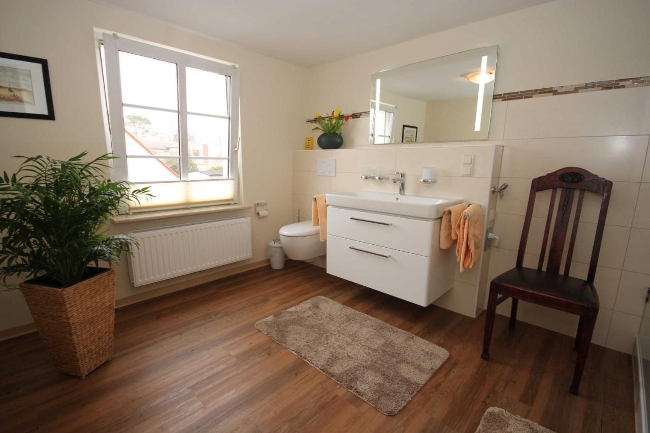 Ferienwohnung Leitzsch ヴストロ エクステリア 写真